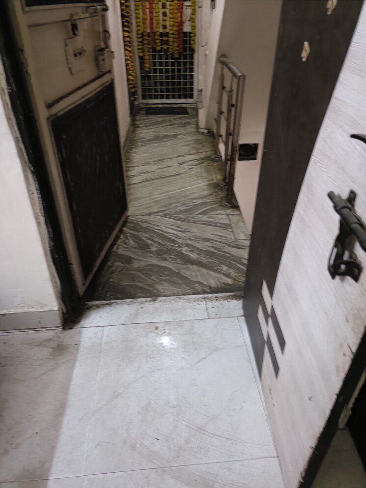 Balcony, mehrauli 1 Bedroom 400 Sq.Ft. Apartment In Mehrauli Delhi 8100619