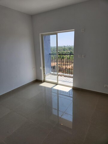 Room in 2 BHK Apartment at Artha Emprasa Smart City, Hoskote – for Sale