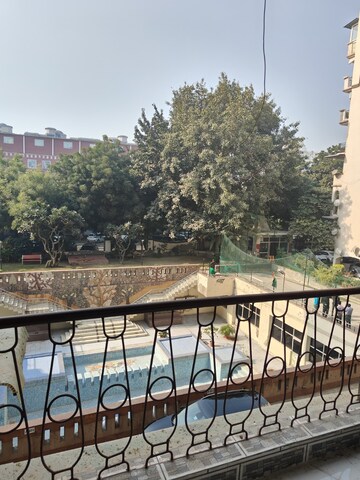 Balcony in 3.5 BHK Independent House at Amrapali Exotica, Sector 50 – for Rent