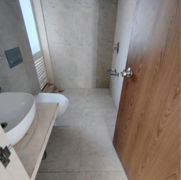 Bathroom in 1.5 BHK Apartment at Dosti West County Phase 4 Dosti Pine, Kolshet Industrial Area – for Rent