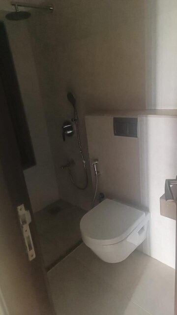 Bathroom in 2.5 BHK Apartment at Kalpataru Bliss, Santacruz East – for Rent