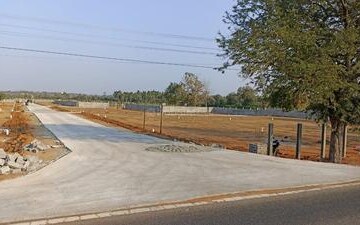 Plot For Sale in Sikandrabad