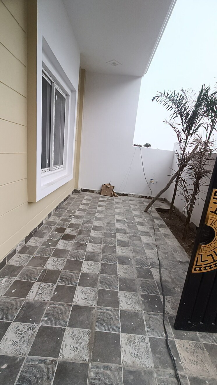 Balcony, manas-city-extension 3 Bedroom 1050 Sq.Ft. Villa In Indira Nagar Lucknow 8100705