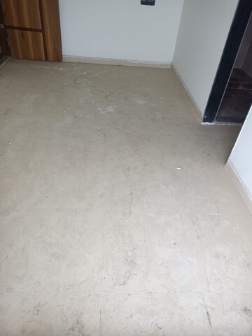 Room in 1 BHK Apartment at Shantee Meera Avenue, Vasai East – for Sale
