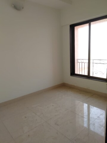 Room in 2 BHK Apartment at Shantee Meera Avenue, Vasai East – for Sale
