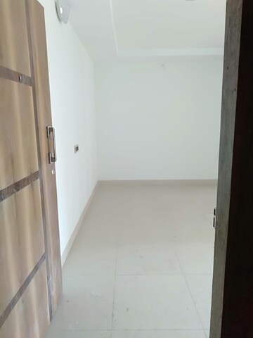 Room in 2 BHK Apartment at Shantee Meera Avenue, Vasai East – for Sale