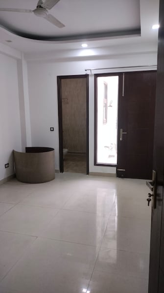 4 BHK Builder Floor For Rent in Sector 30 Noida  8100752