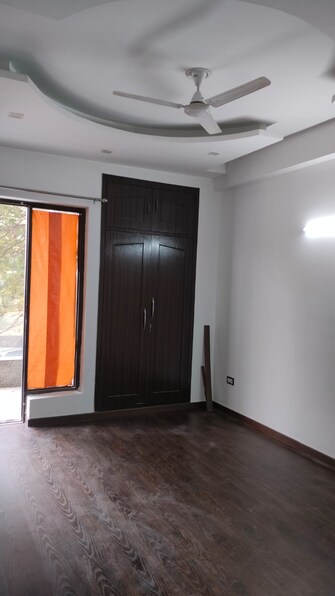 4 BHK Builder Floor For Rent in Sector 30 Noida  8100752