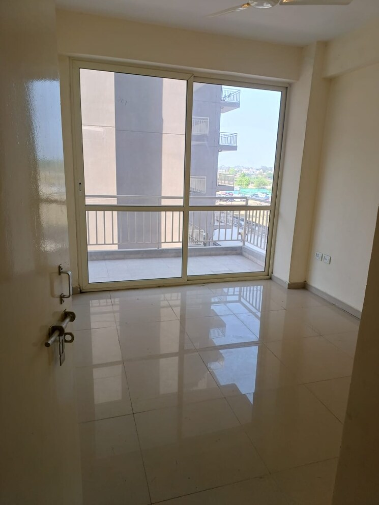 Room, conscient-habitat-residences 3 Bedroom 644 Sq.Ft. Apartment In Sector 78 Faridabad 8100819