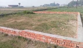 Plot For Sale in Sikandrabad