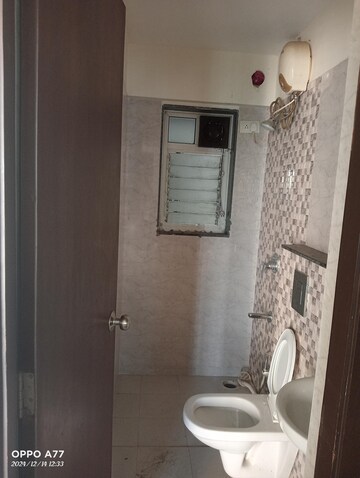 Bathroom in 1 BHK Apartment at The Wadhwa Solitaire, Kolshet Road – for Rent