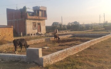 Plot For Sale in Sikandrabad