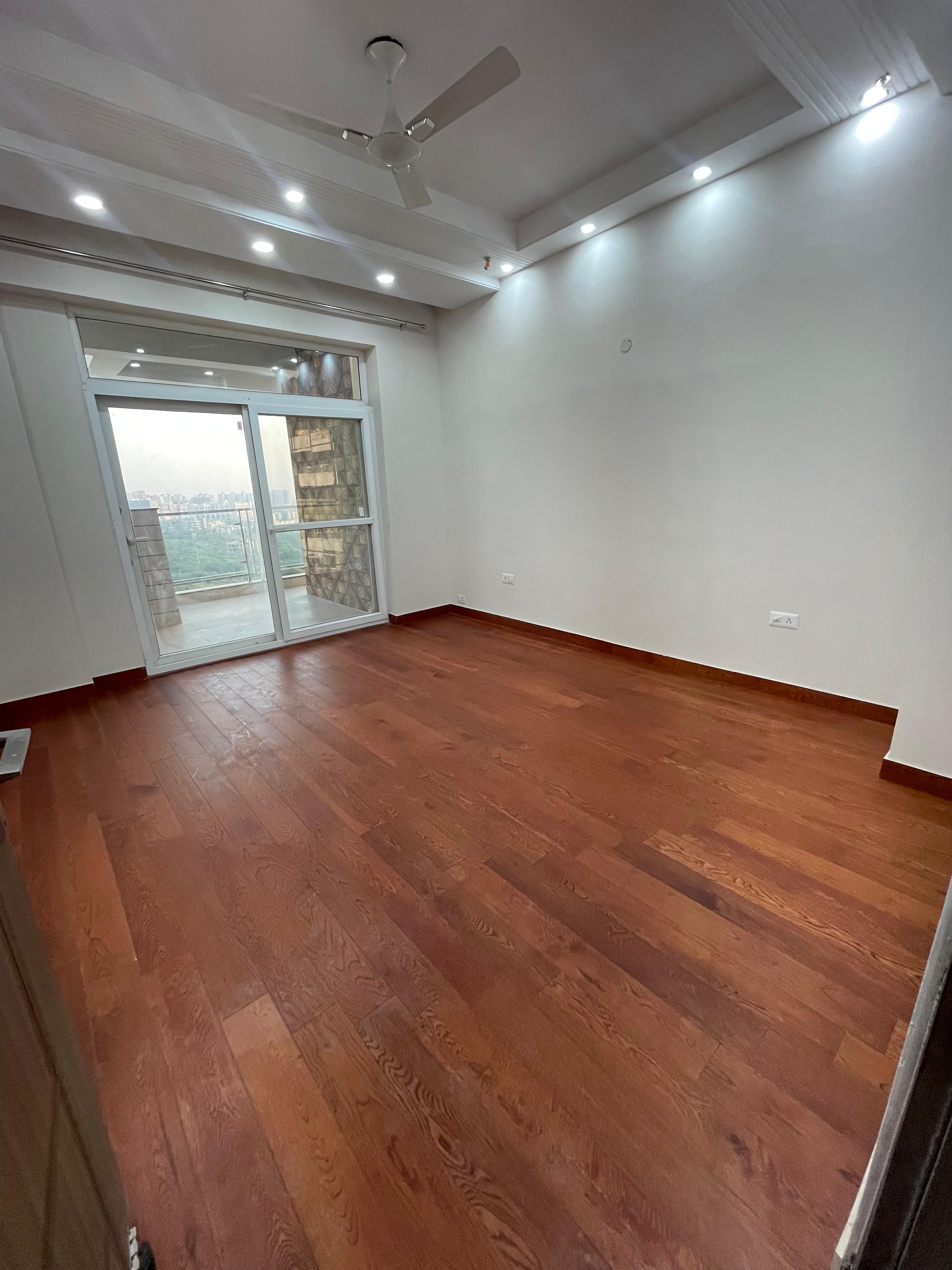 4 BHK + Servant Room Apartment For Sale in Great Value Sharanam