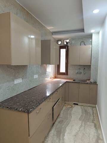 Kitchen in 2.5 BHK Apartment at Paschim Vihar – for Rent