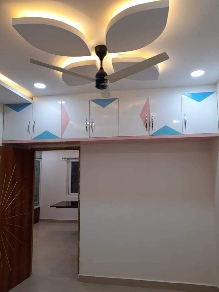 Master Bedroom, amanora-adreno-towers 2 Bedroom 780 Sq.Ft. Apartment In Hadapsar Pune 8101068