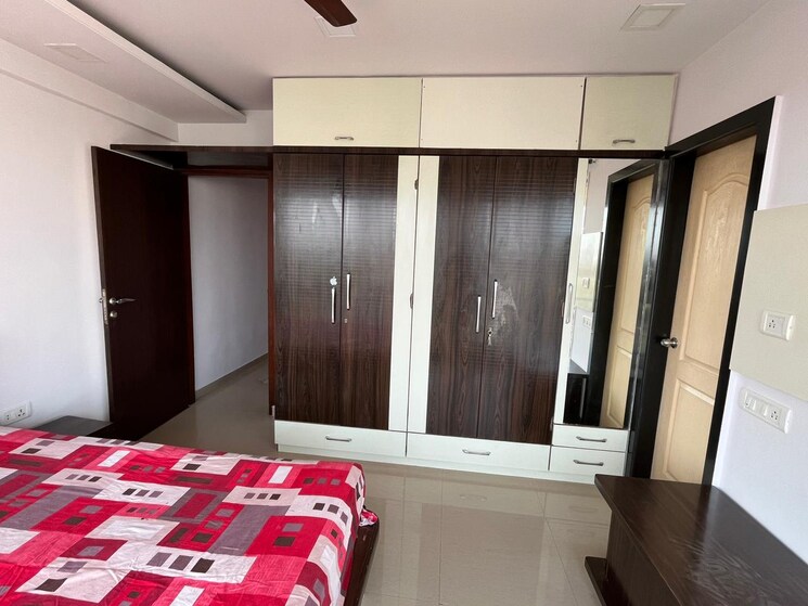 Bedroom, lokhandwala-green-acres 3 Bedroom 1200 Sq.Ft. Apartment In Andheri West Mumbai 8101151
