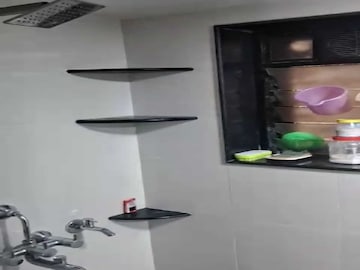 2 BHK Apartment For Resale in Dadar East Mumbai  8101181