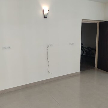 Room in 3 BHK Apartment at Orris Aster Court Premier, Sector 85 – for Sale