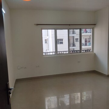 Room in 3 BHK Apartment at Orris Aster Court Premier, Sector 85 – for Sale