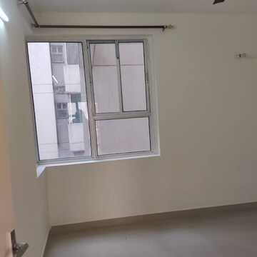 Room in 3 BHK Apartment at Orris Aster Court Premier, Sector 85 – for Sale