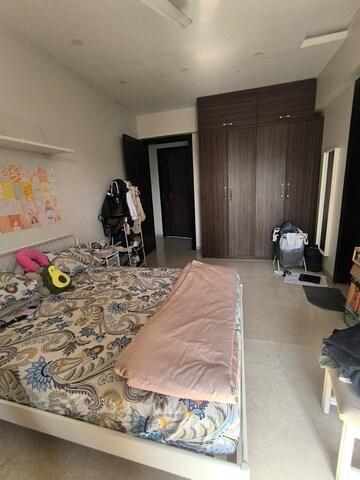 Bedroom in 4 BHK Apartment at Suhag Apartment, Santacruz West – for Rent