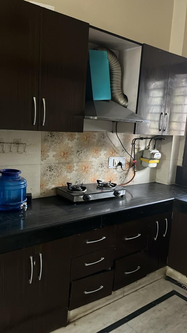 Kitchen, rwa-apartments-sector-39 2 Bedroom 115 Sq.Mt. Independent House In Sector 39 Noida 8101244