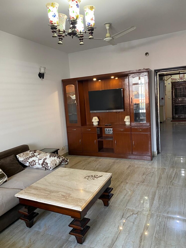 Living Room, paramount-orchid 2.5 Bedroom 1425 Sq.Ft. Apartment In Sain Vihar Ghaziabad 8101279