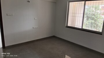Room in 2 BHK Apartment at RR Lunkad 66 Avenue, Pimple Nilakh – for Rent