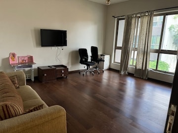 Living Room in 5 BHK Villa at Tata Primanti Villas, Sector 72 – for Sale