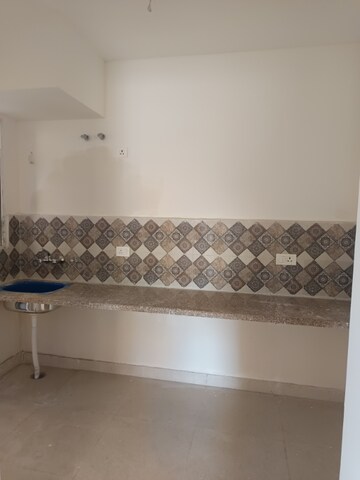 2 BHK Apartment For Rent in Signature Global Proxima, Sector 89