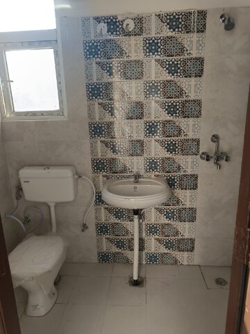 Bathroom in 2 BHK Apartment at Signature Global Proxima, Sector 89 – for Rent