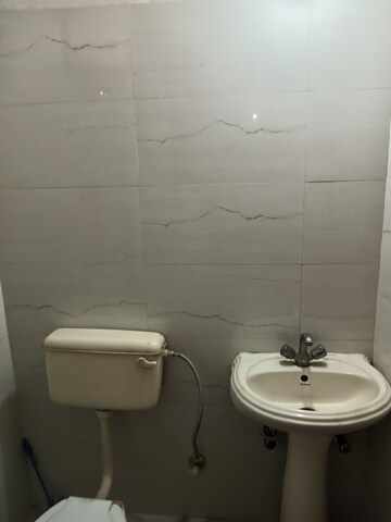 Master Bedroom in 3 BHK Builder Floor at Unitech Woodstock Floors, Sector 50 – for Rent