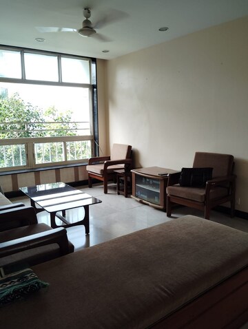 2 BHK Apartment For Rent in Bandra West