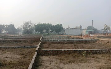 Plot For Sale in Sikandrabad
