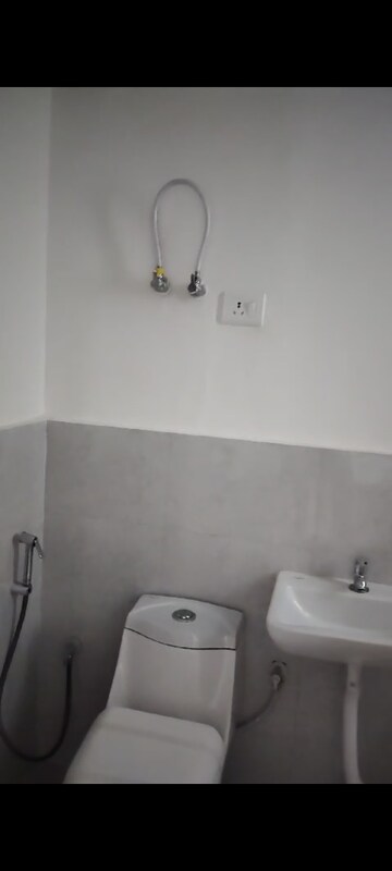 Bathroom in 2 BHK Apartment at Suncity Avenue 76, Sector 76 – for Rent
