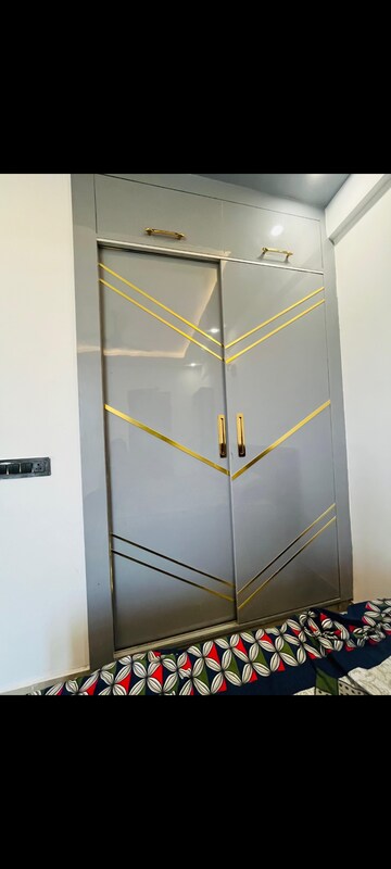 Furnished Amenities in 2 BHK Apartment at Suncity Avenue 76, Sector 76 – for Rent