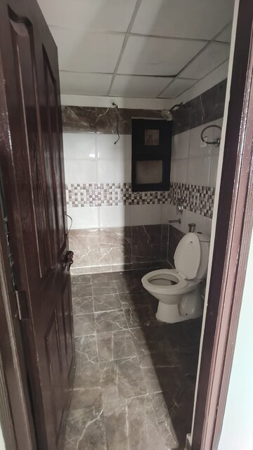 Bathroom in 4 BHK Apartment at Quantum Colonisers Quantum Residency, Raj Nagar Extension – for Sale