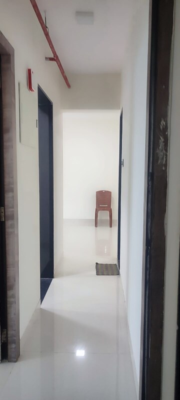 Room in 2 BHK Apartment at Shiv Shakti Tower 28, Malad East – for Rent