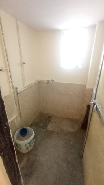 Bathroom in 1 BHK Apartment at Dombivli West – for Rent