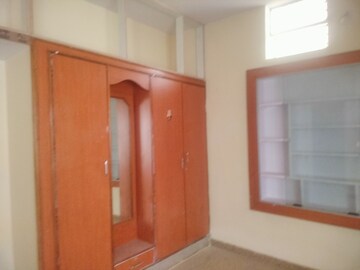 Furnished Amenities in 3 BHK Builder Floor at Indiranagar – for Rent