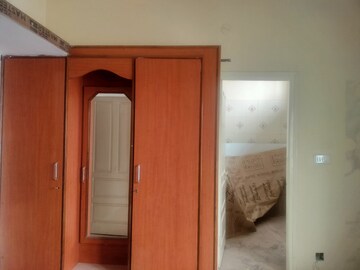 Room in 3 BHK Builder Floor at Indiranagar – for Rent