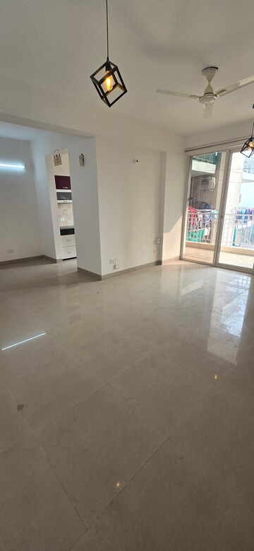 Furnished Amenities in 3 BHK Apartment at Puri Pratham, Sector 84 – for Rent