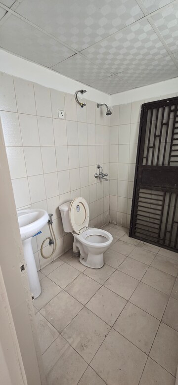 Bathroom in 3 BHK Apartment at Puri Pratham, Sector 84 – for Rent