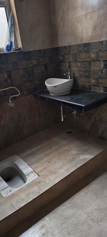 Bathroom in 2 BHK Independent House at Gomti Nagar – for Rent