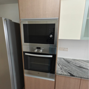 Furnished Amenities in 3 BHK Apartment at Dlf Phase V – for Rent