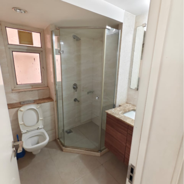 Attached Bathroom in 3 BHK Apartment at Dlf Phase V – for Rent