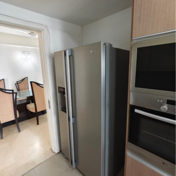 Furnished Amenities in 3 BHK Apartment at Dlf Phase V – for Rent