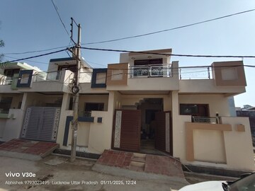 2 BHK Independent House For Sale in Jankipuram Extension
