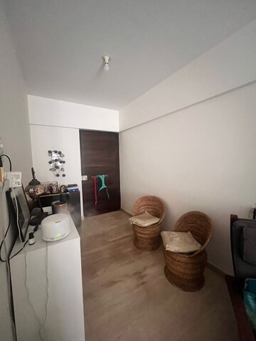 Living Room in 3 BHK Apartment at Juhu – for Rent