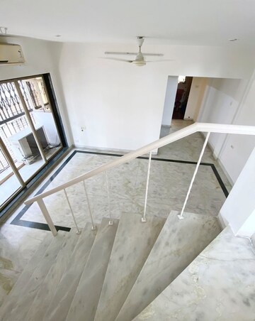 Staircase in 2 BHK Apartment at Vashi – for Rent